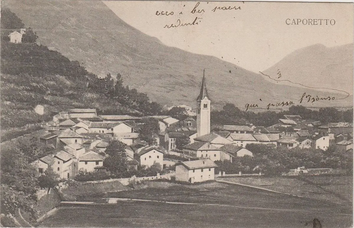1200px-Postcard_of_Kobarid_1916.jpg