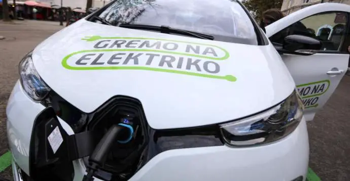 Electric Cars Cross Slovenia On One Charge