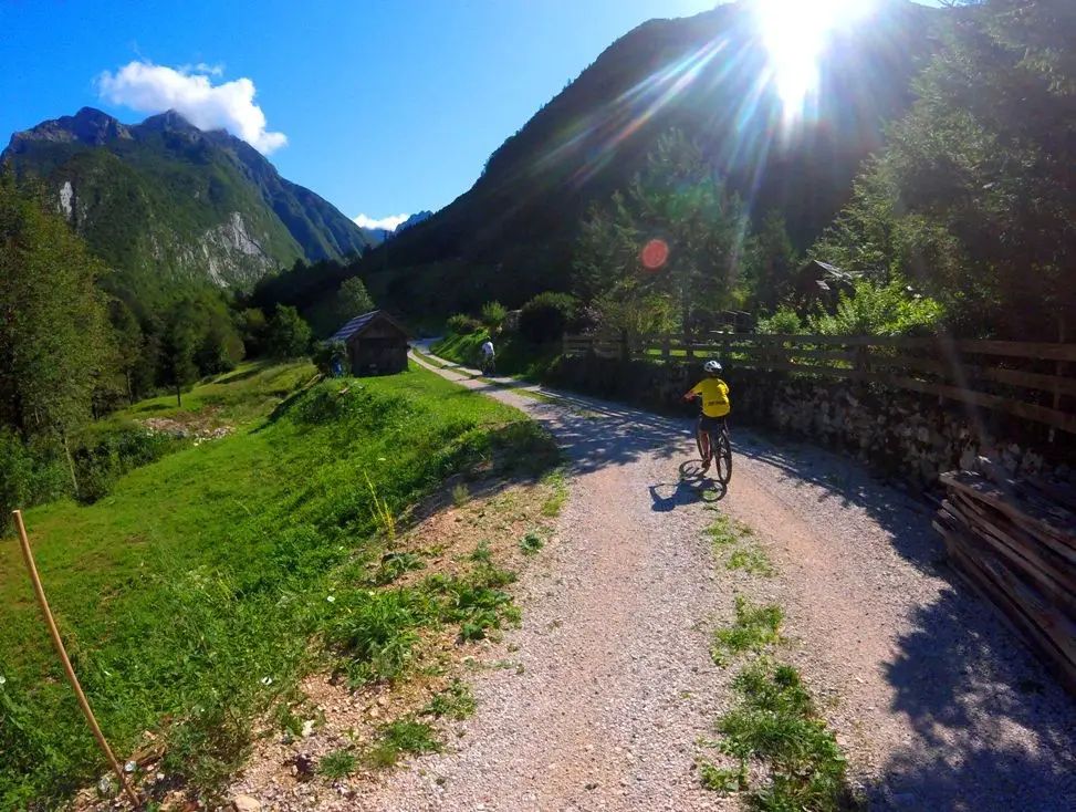 06 triglav_national_park_cycling_soča_valley_slovenia_kata.jpg