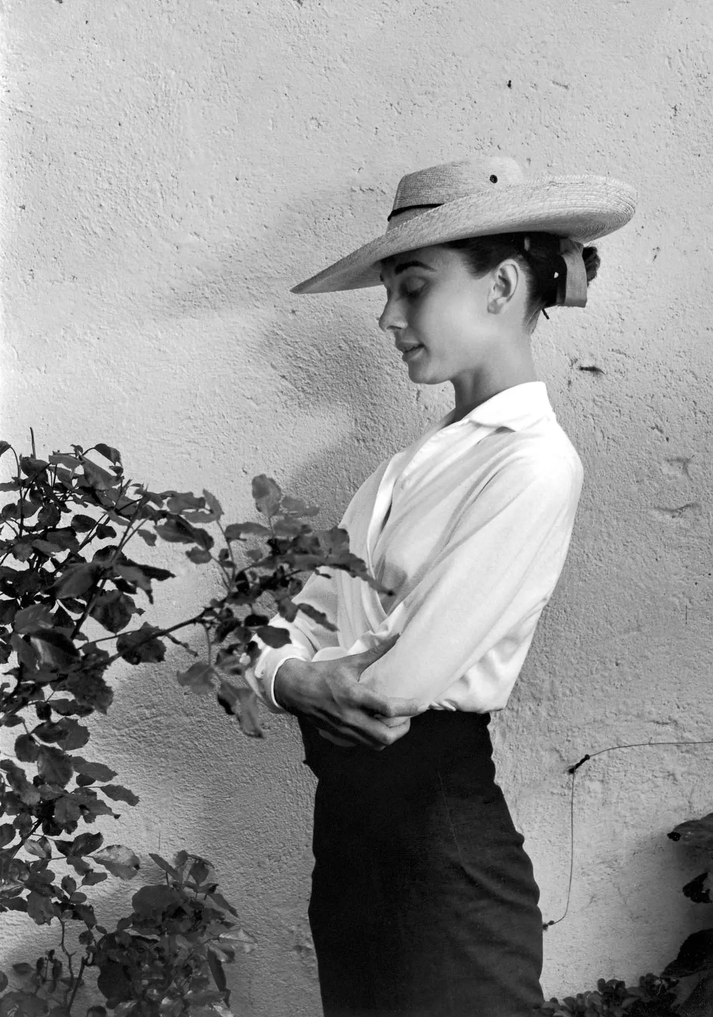 Audrey Hepburn, actress, Durango, Mexico, 1958.jpg