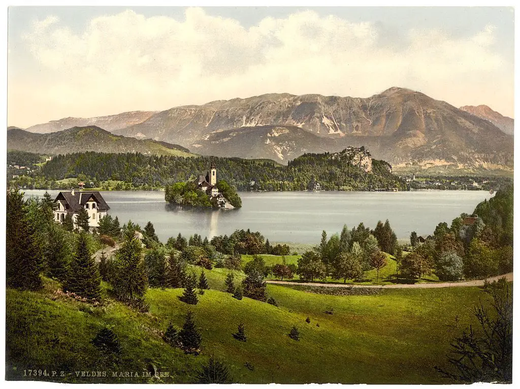 Lake_Bled_in_the_1890s_(2).jpg