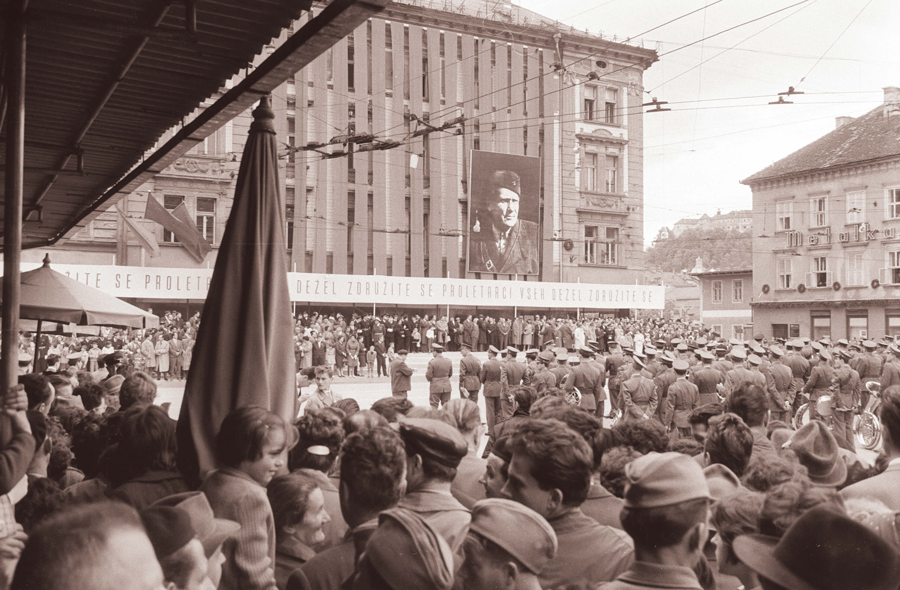 Prvomajski_sprevod_v_Ljubljani_1961_(24).jpg