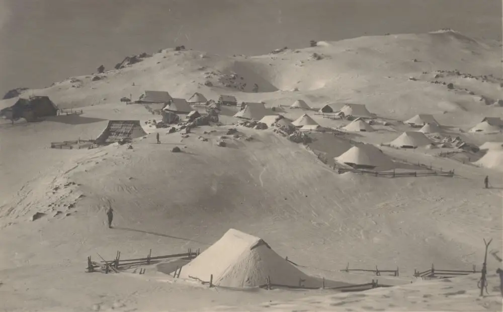 Velika_Planina_(Josip_Kunaver)1920small.jpg