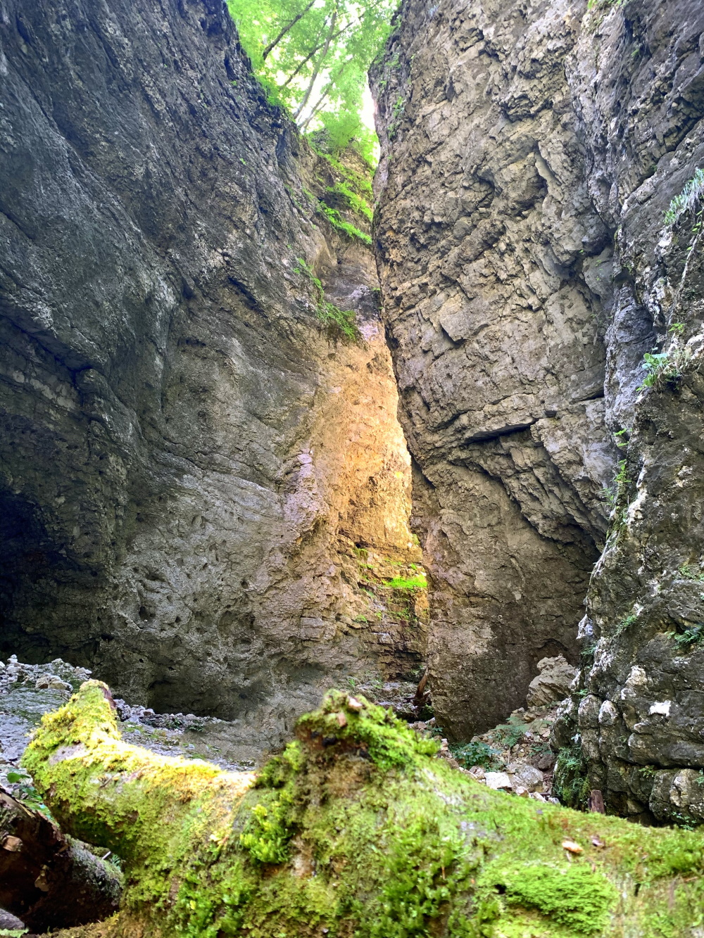 exploring slovenia mountains climbing (9).JPG