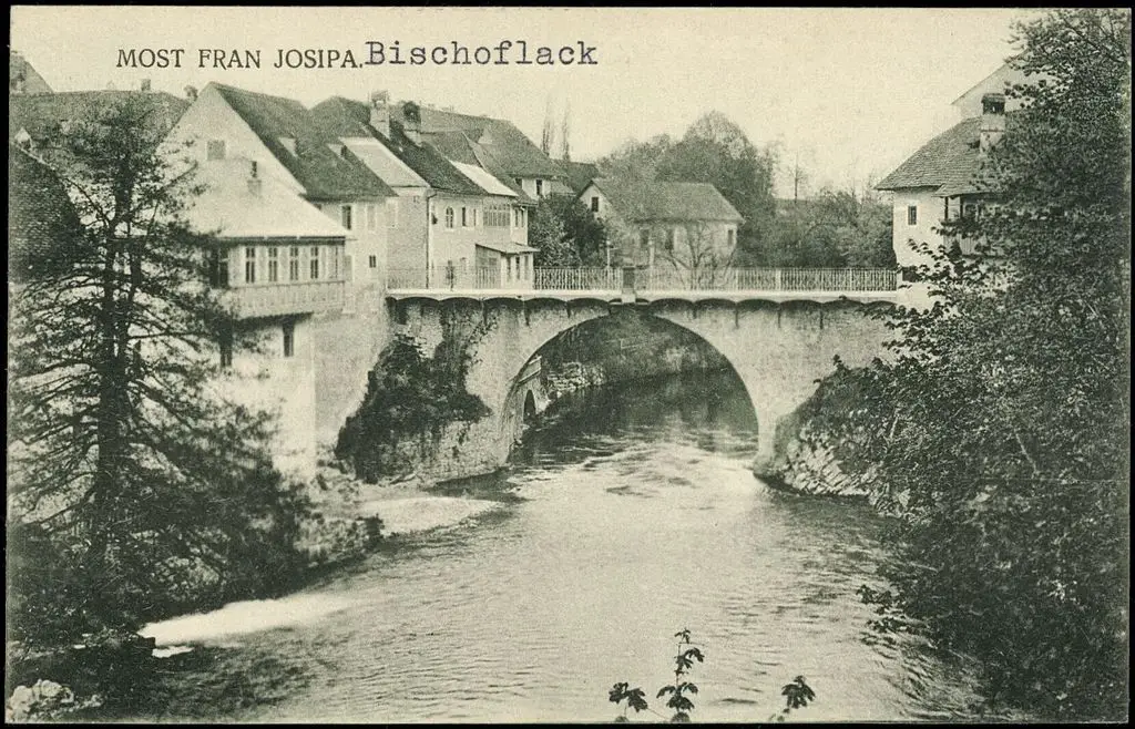 first half 20th c Postcard_of_Škofja_Loka_(29).jpg