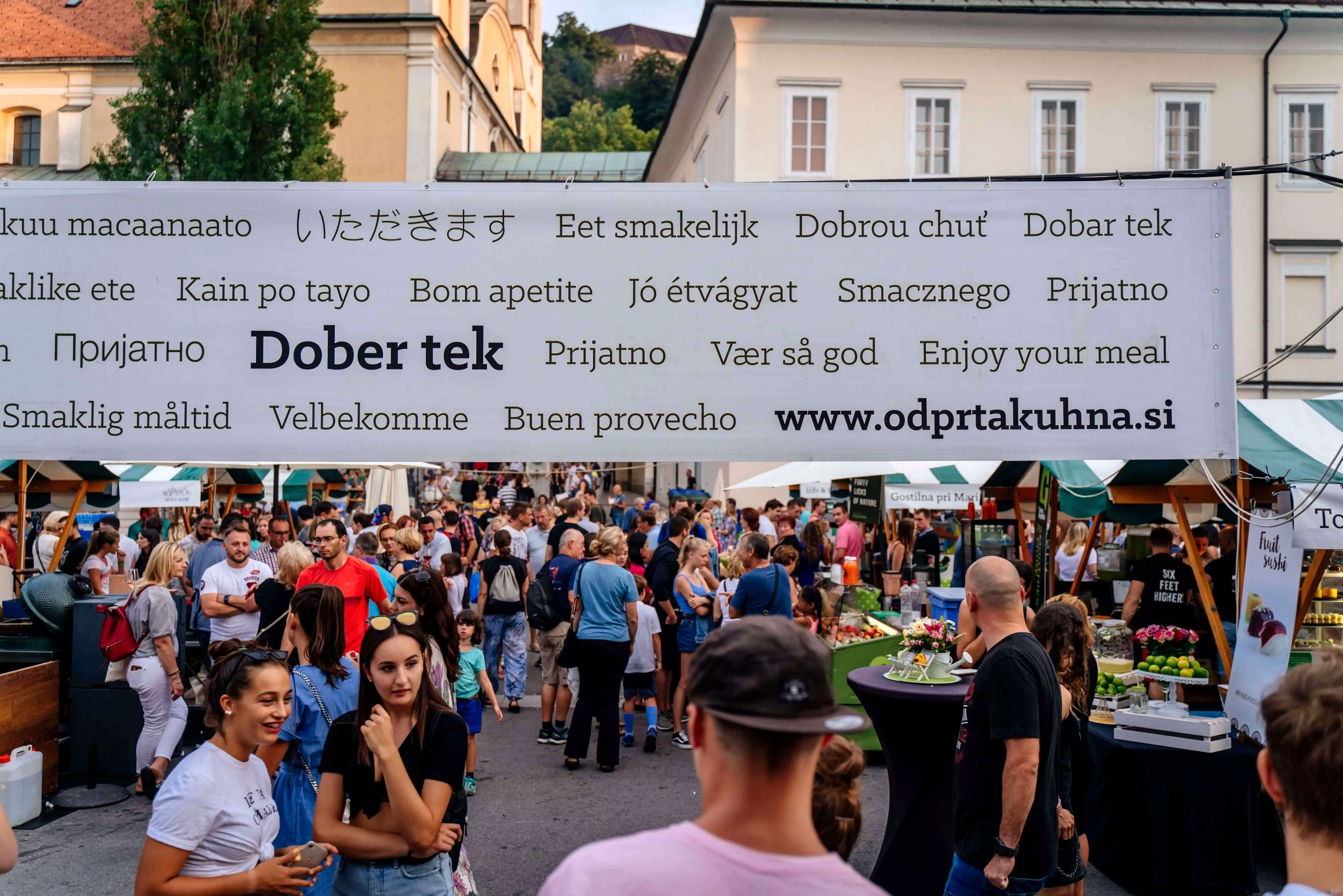 Špela Verbič Miklič (PEPERMINT) open kitchen ljubljana street food market (6).jpeg