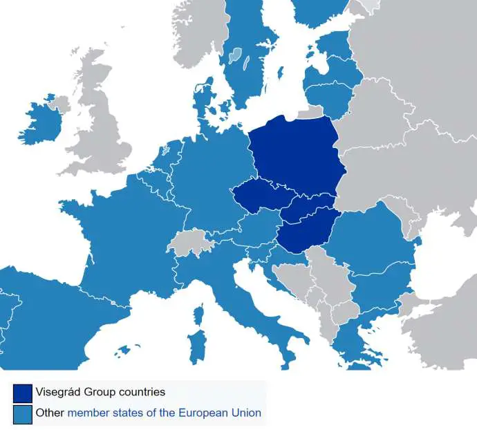 Poll: Most Slovenians Prefer Aligning with Germany, France than Visegrad Group