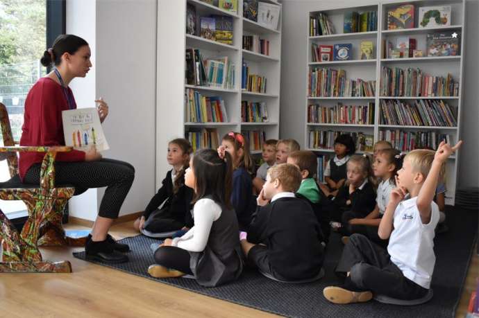 Free Story Time Sessions at the British International School of Ljubljana – Limited Places, 09/23-11/04