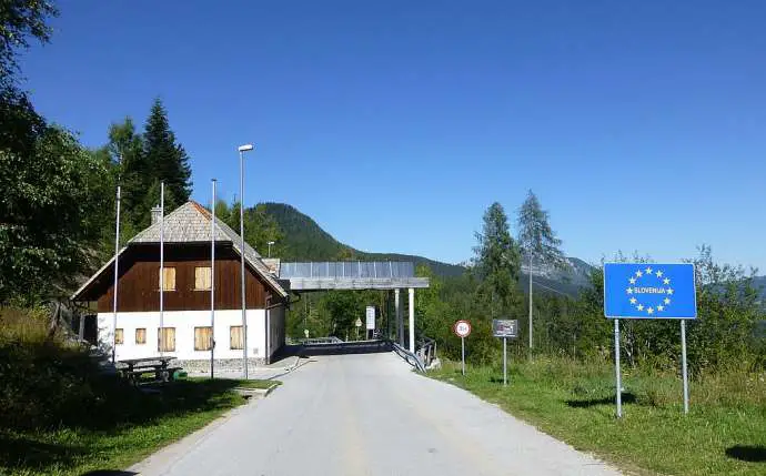  Paulitsch Sattel between Vellach and Logarska Dolina, Border Austria-Slovenia at 1339 m