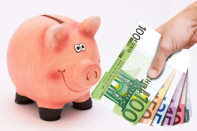Record Savings at Slovenian Households in 2021