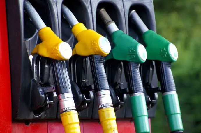 Queues at Pumps Ahead of Significant Price Rises
