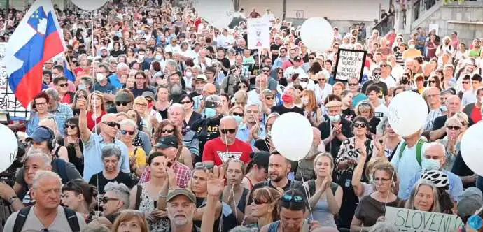 Mass Ljubljana Protest Against Political Elites on Statehood Day (Video)