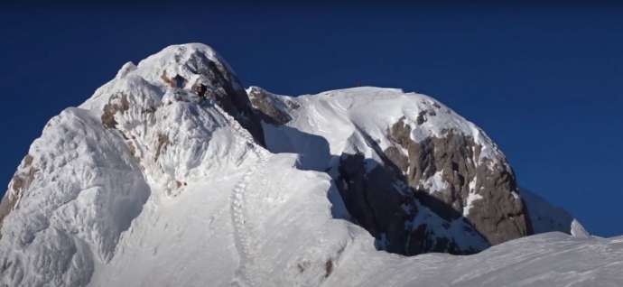 Two Mountaineers Fall to Deaths in Separate Incidents at Same Spot on Mali Triglav, Sunday
