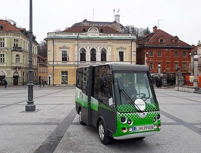 The city has a few of these &quot;kavalir&quot; vehicles, providing free rides around the pedestrianised area