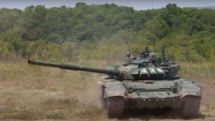 A tank from the T-72 family