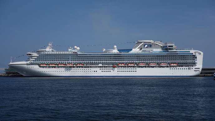 Diamond Princess in Yokohama (Jun. 2014)