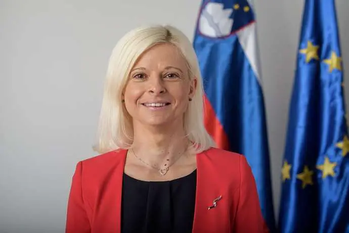 Outgoing Labour Minister Ksenija Klampfer