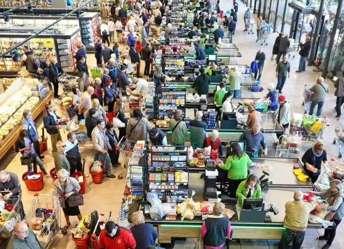 Broad Support Means Bill to End Sunday Shopping in Slovenia Could Pass Soon