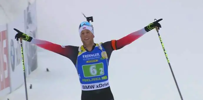 Kaisa Mäkäräinen crosses the finish line