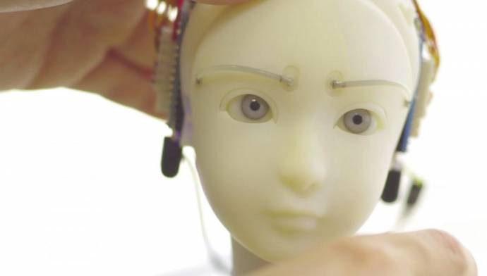 Takayuki Todo: SEER: Simulative Emotional Expression Robot