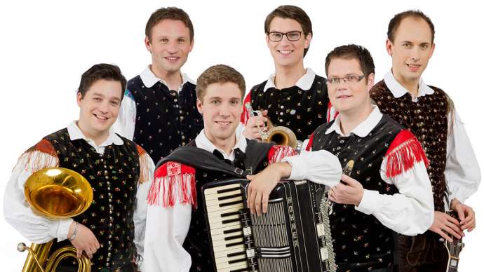  The Sašo Avsenik ensemble