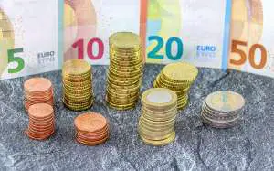 Slovenian Average Gross Earnings in May €1,892, Average Net €1,244