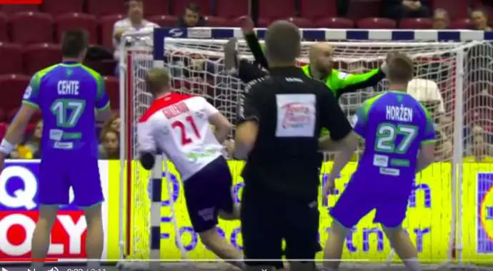 Handball: Slovenia Lose to Norway, Meet Spain in Semi-Finals Friday (Video)