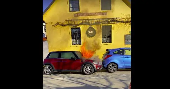 Car in Flames Outside Trta, Ljubljana (Video)