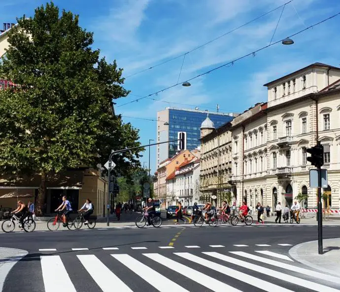 Ljubljana&#039;s Gosposvetska Street Open for Traffic Again