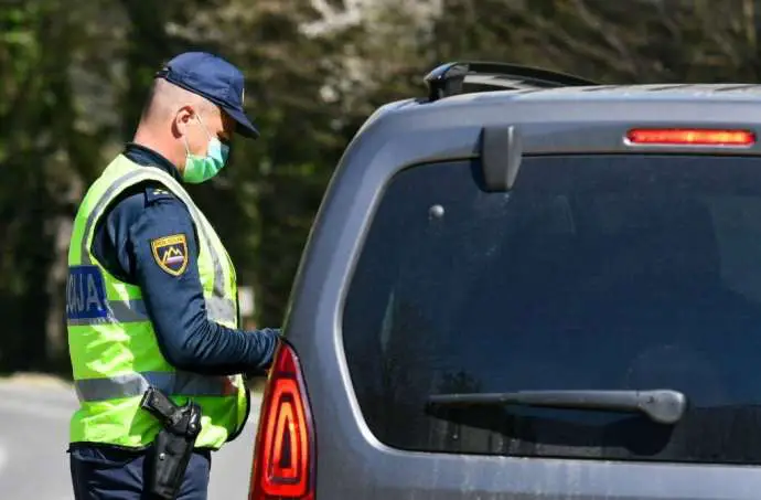Police Warn on Using Fake Negative Tests to Cross Slovenian Border, Avoid Quarantine